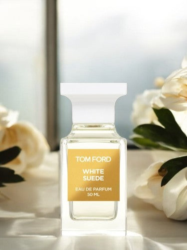 Tom Ford White Suede by Tom Ford Eau De Parfum Spray (unisex)