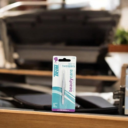 Trim Square Tip Tweezer