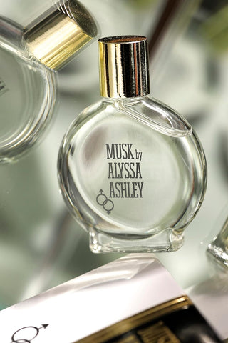 Alyssa Ashley Musk by Houbigant Perfumed Oil