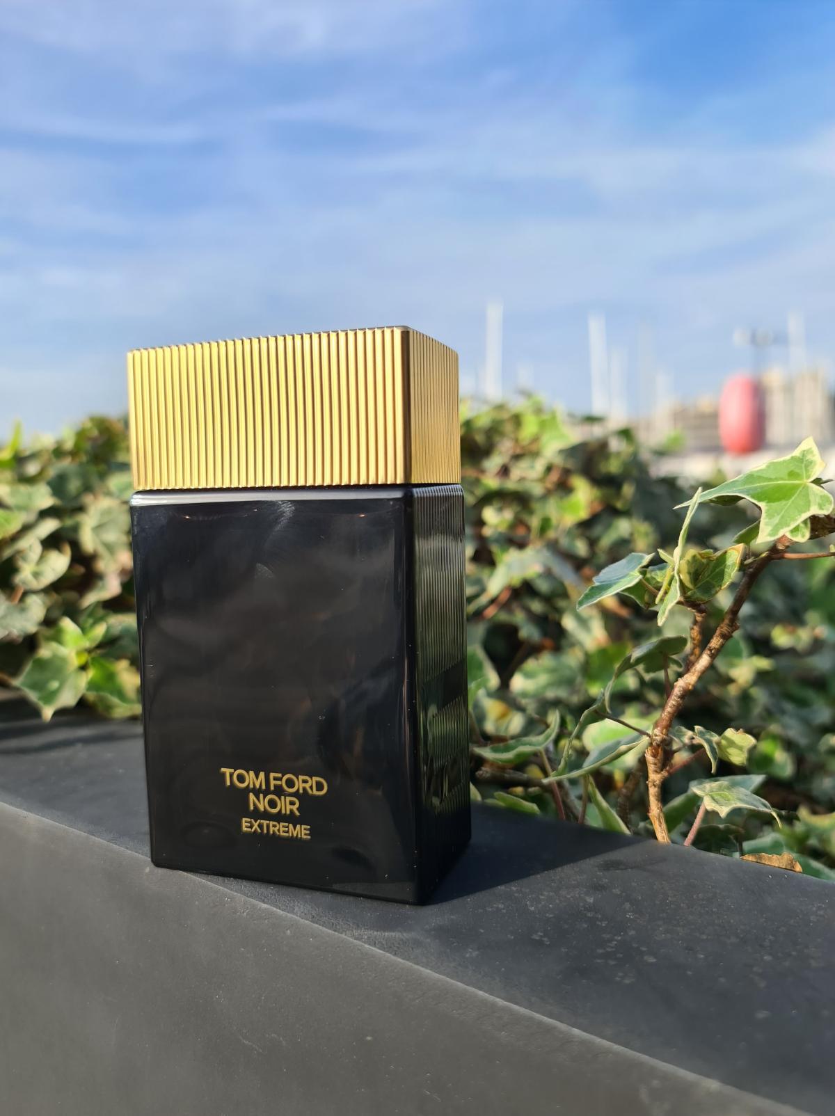 Tom Ford Noir Extreme by Tom Ford Eau De Parfum Spray