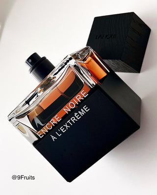 Encre Noire A L'extreme by Lalique Eau De Parfum Spray (Tester)
