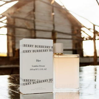 Burberry Her London Dream by Burberry Eau De Parfum Spray