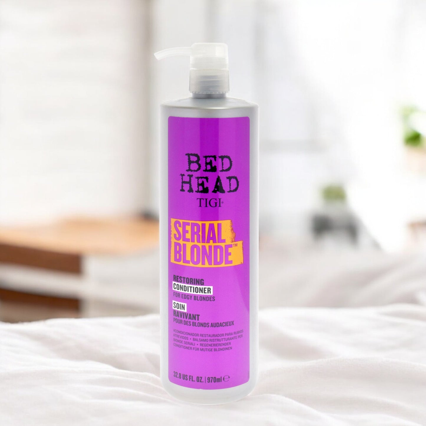 Bed Head Serial Blonde Conditioner by TIGI for Unisex - 32.8 oz Conditioner
