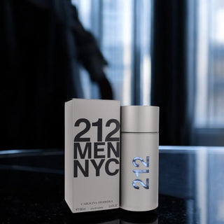 212 by Carolina Herrera Eau De Toilette Spray (New Packaging)