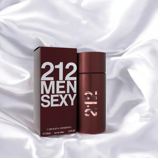 212 Sexy by Carolina Herrera Eau De Toilette Spray