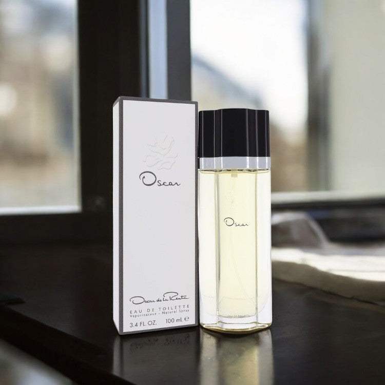Oscar by Oscar De La Renta Eau De Toilette Spray