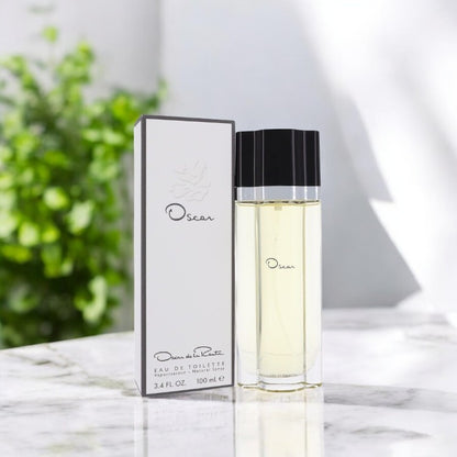 Oscar by Oscar De La Renta Eau De Toilette Spray