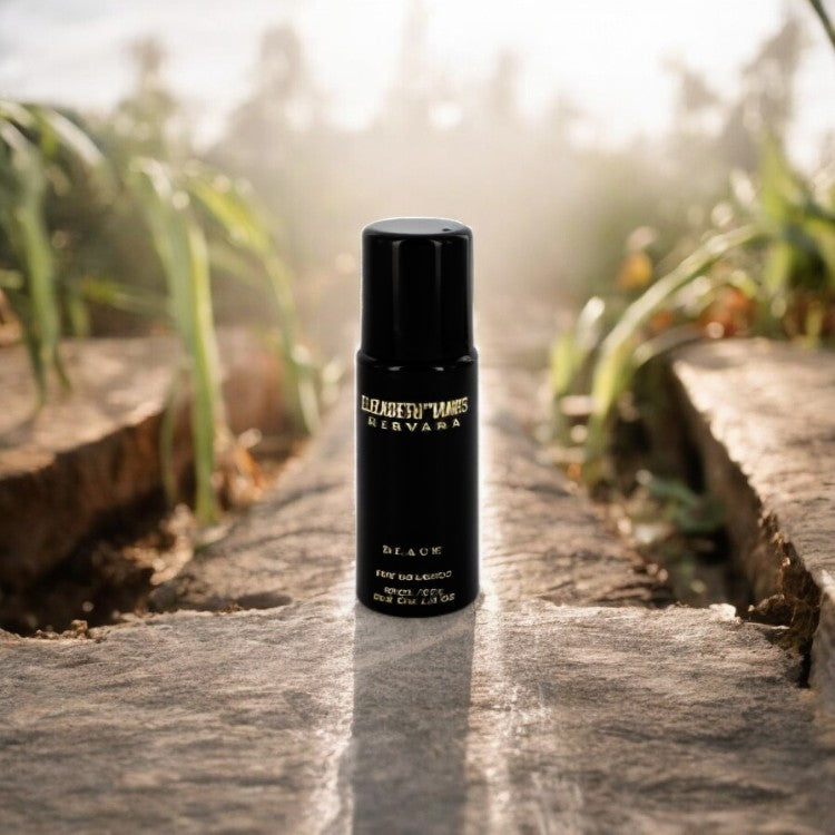 Nirvana Black by Elizabeth And James Dry Shampoo