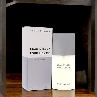 L'eau D'issey (issey Miyake) by Issey Miyake Eau De Toilette Spray