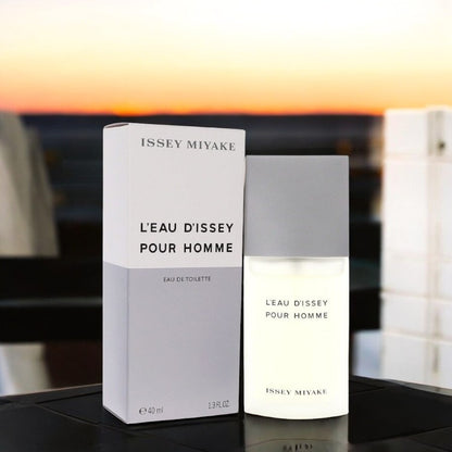 L'eau D'issey (issey Miyake) by Issey Miyake Eau De Toilette Spray