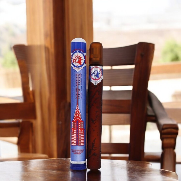 Cuba New York by Fragluxe Eau De Toilette Spray