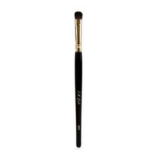 L.A. GIRL Pro Brush