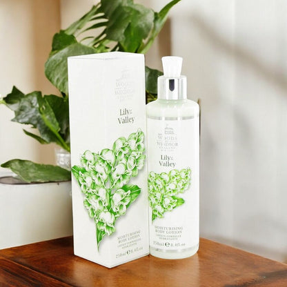 Lily Of The Valley (woods Of Windsor) by Woods Of Windsor Body Lotion