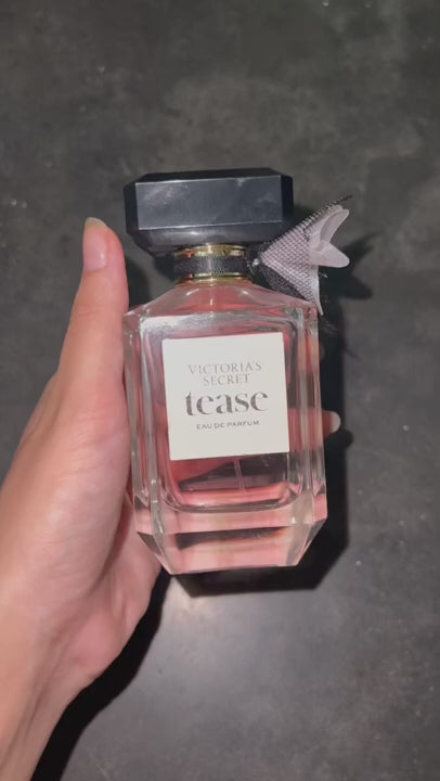 Victoria's Secret Tease by Victoria's Secret Eau De Parfum Spray